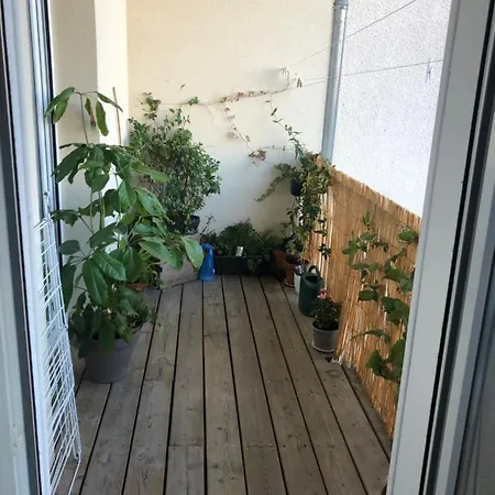 Duplex 65m Bordeaux Saint Augustin *